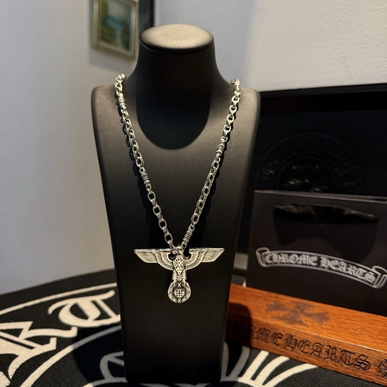 Bold Chrxmx Hxxrts Necklaces 297586