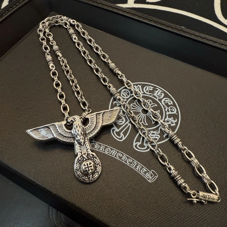 Bold Chrxmx Hxxrts Necklaces 297586