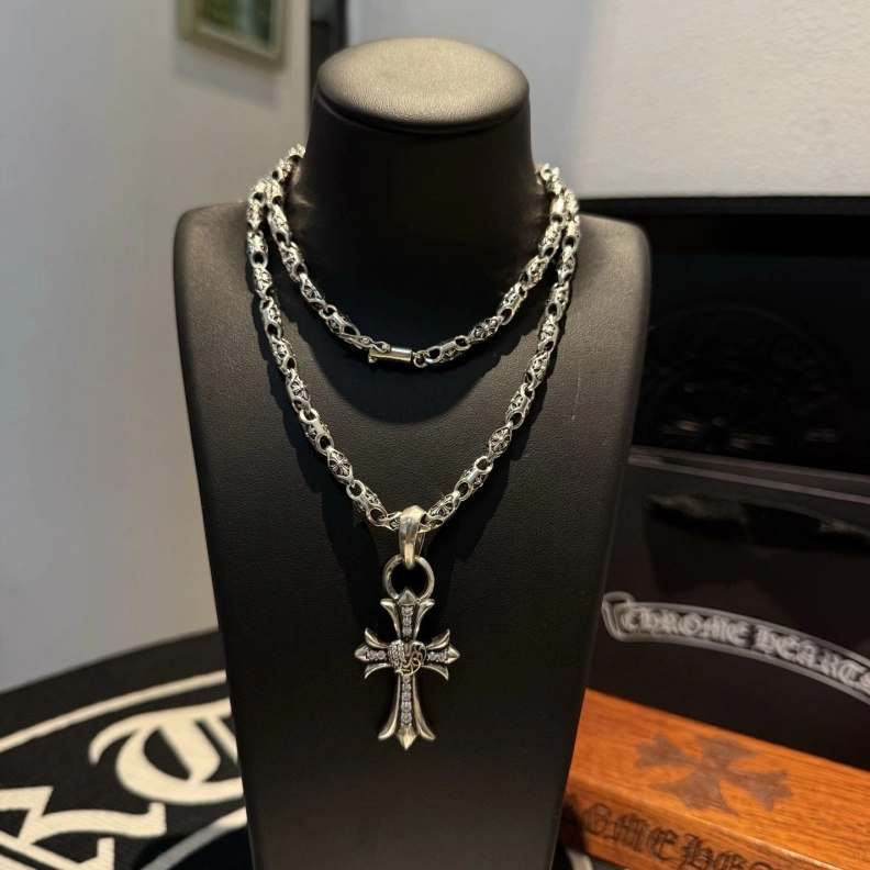 Chrxmx Hxxrts Necklaces Unique 297582
