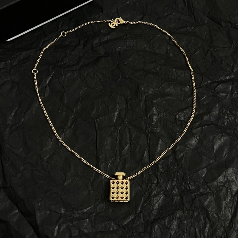 Chxnxl Necklaces Modern 286584
