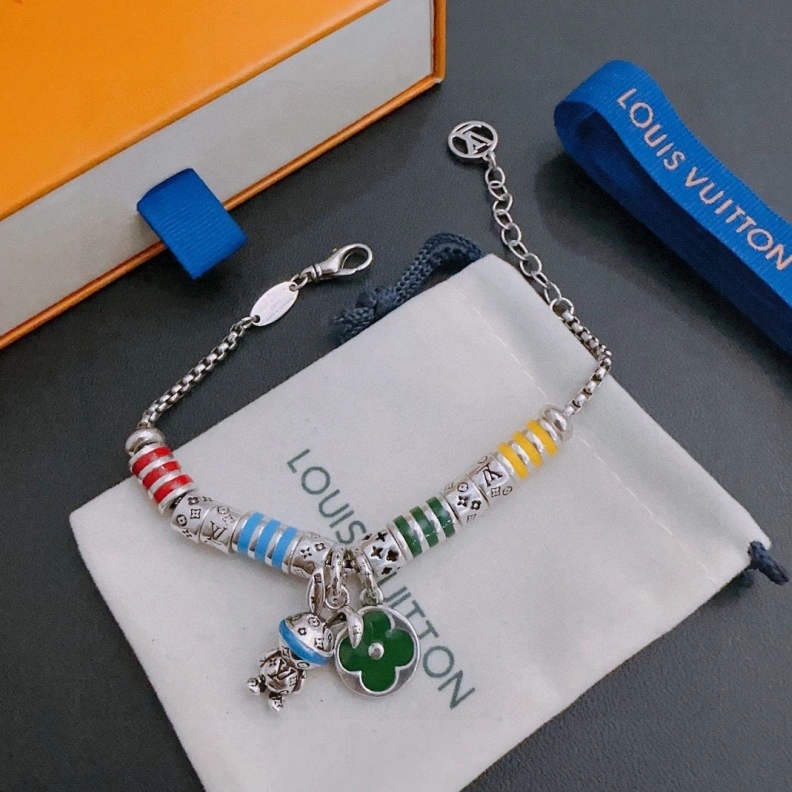 Versatile LX Necklaces 309227