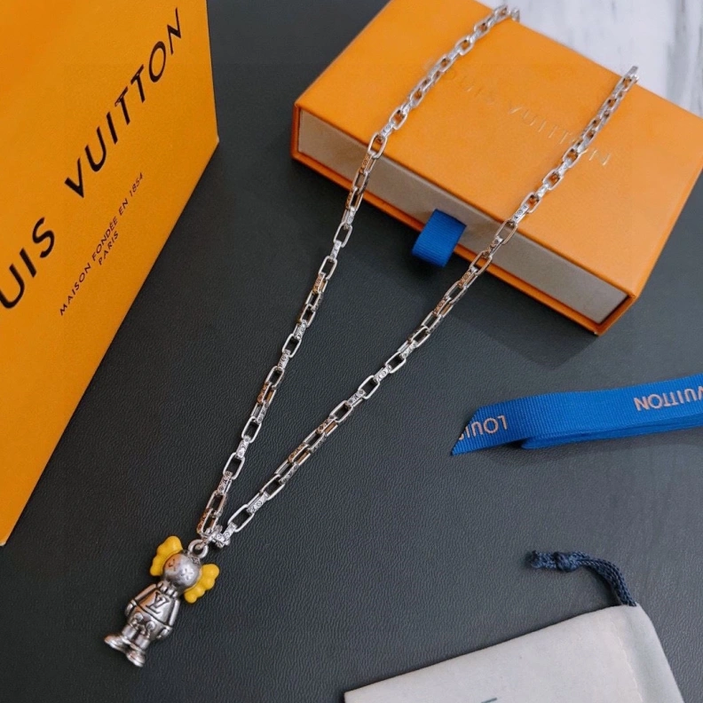 Functional LX Necklaces 309199