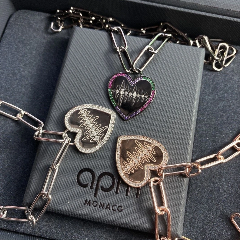 Vibrant Axm Necklaces 281440