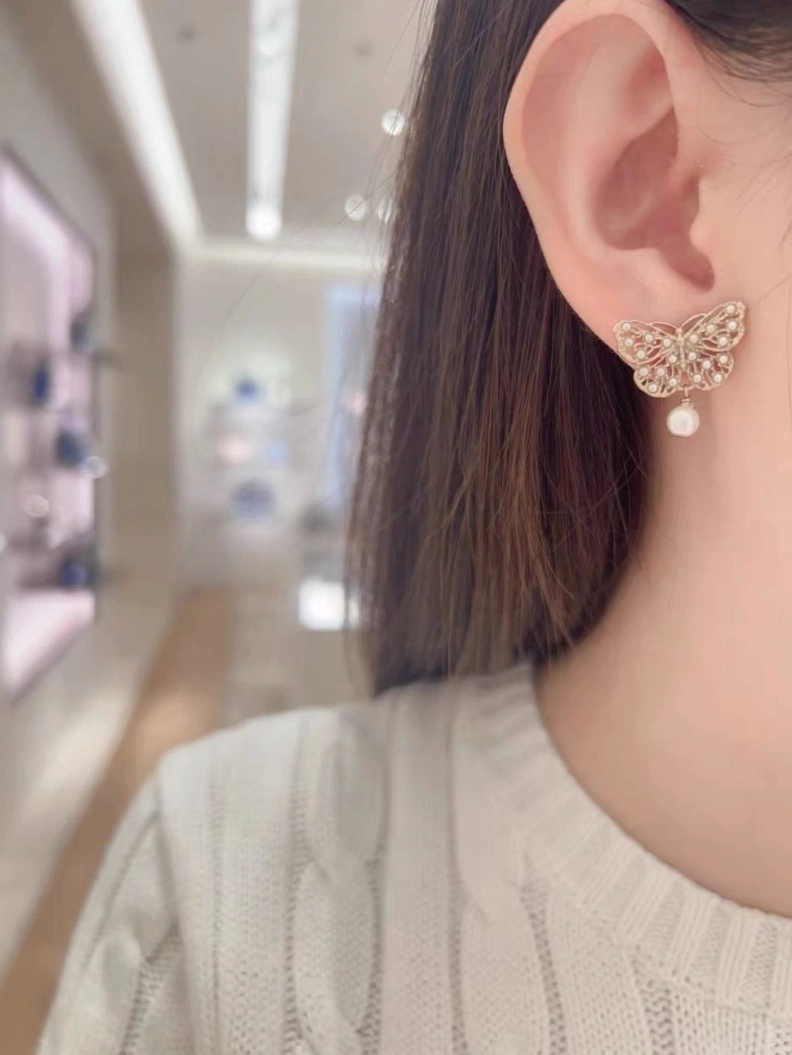Timeless Christian Dxxr Earrings 294418