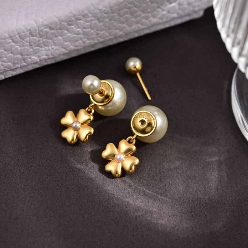 Christian Dxxr Earrings WellDesigned 294409
