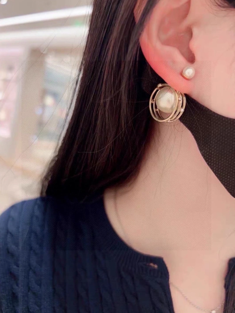Christian Dxxr Earrings Flexible 294416