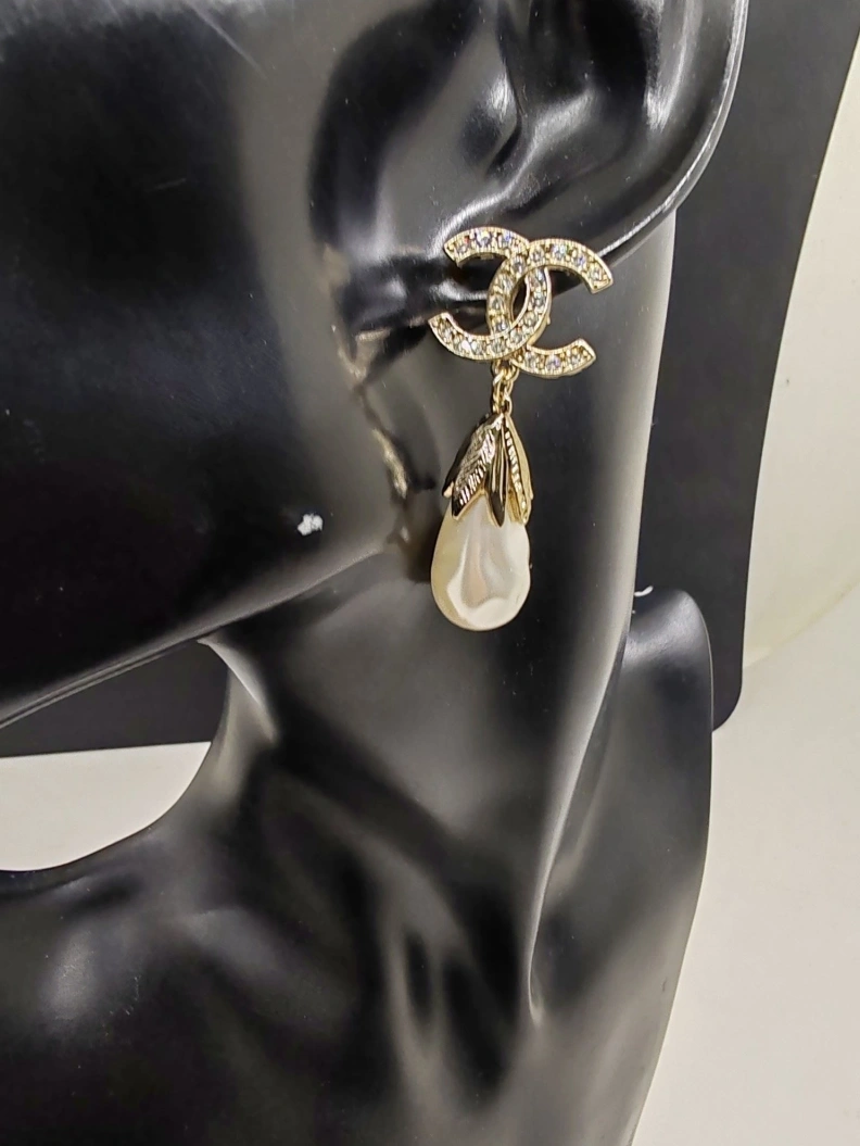Versatile Chxnxl Earrings 286997