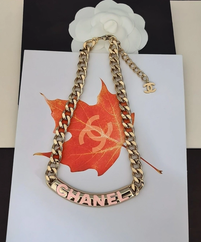 Durable Chxnxl Necklaces 286580