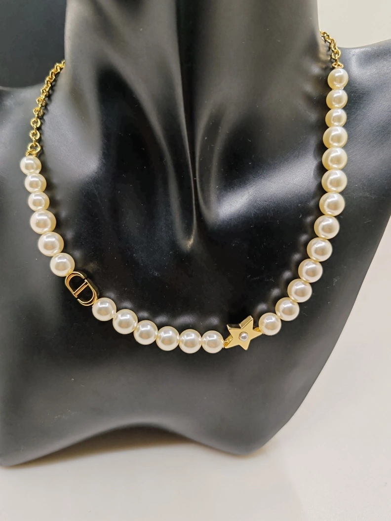 Breathable Christian Dxxr Necklaces 294322