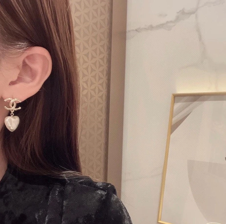 Trendy Chxnxl Earrings 286982