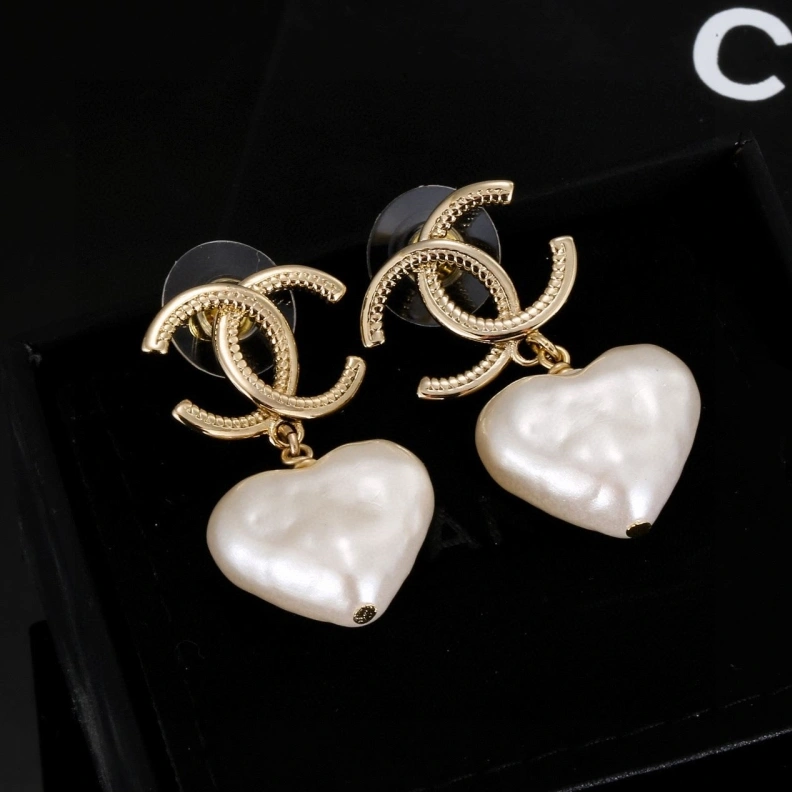 Trendy Chxnxl Earrings 286982