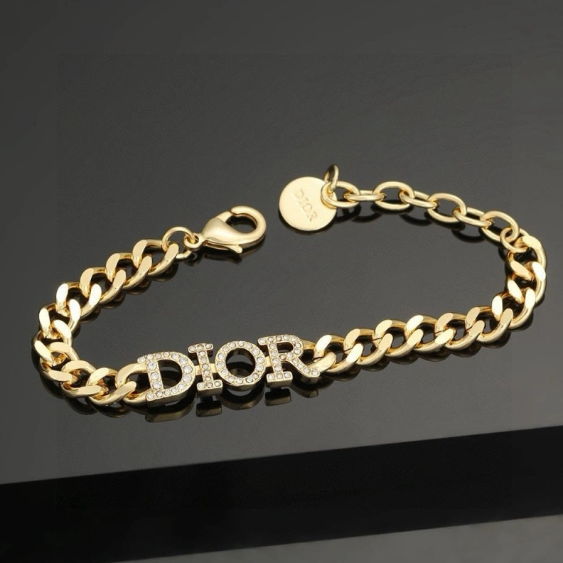 Stylish Christian Dxxr Necklaces 294332