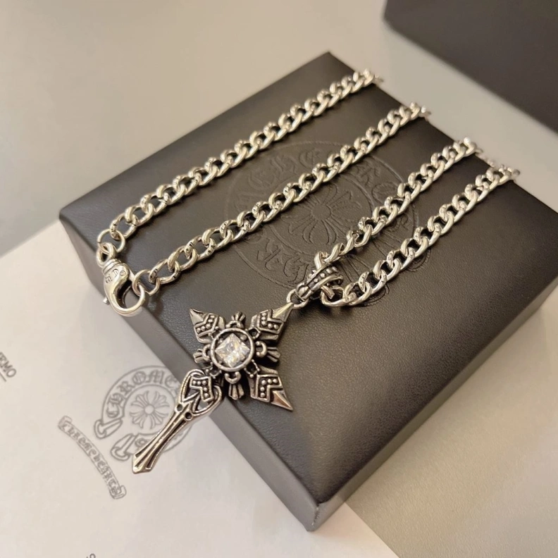 NewStyle Chrxmx Hxxrts Necklaces 297572