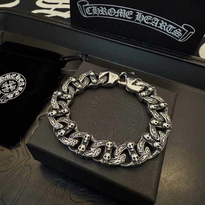 Fashionable Chrxmx Hxxrts Bracelets 298044