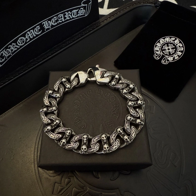 Fashionable Chrxmx Hxxrts Bracelets 298044