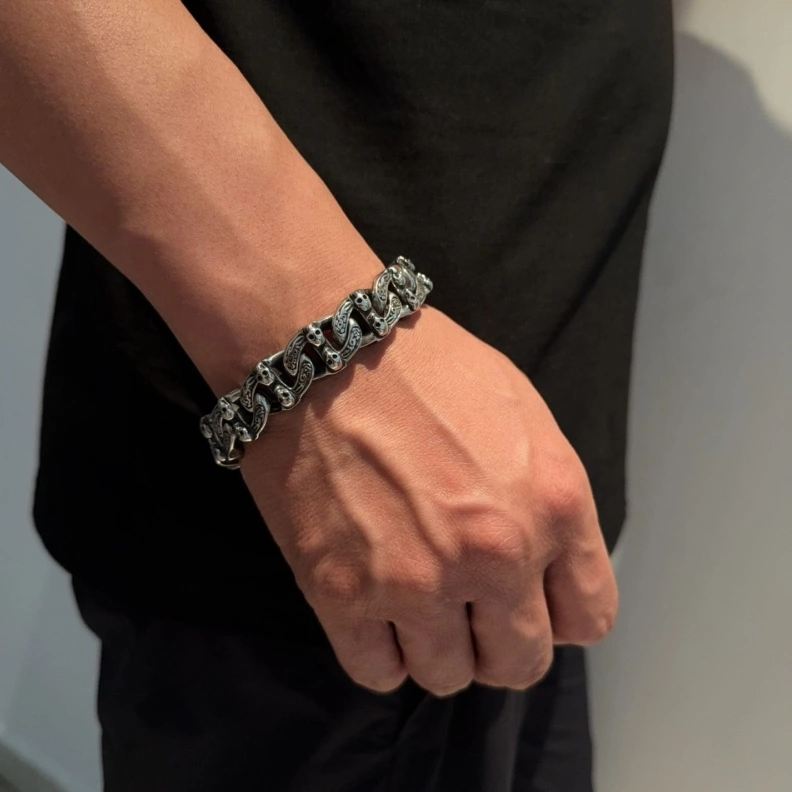 Fashionable Chrxmx Hxxrts Bracelets 298044