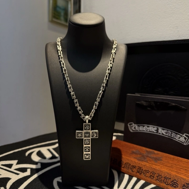 Chrxmx Hxxrts Necklaces Bold 297557