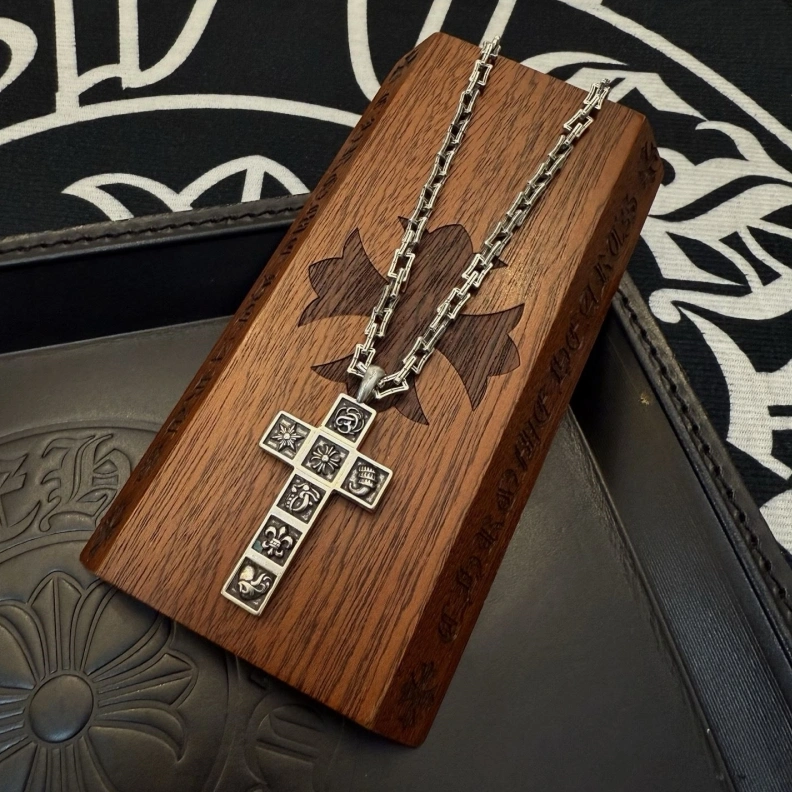 Chrxmx Hxxrts Necklaces Bold 297557