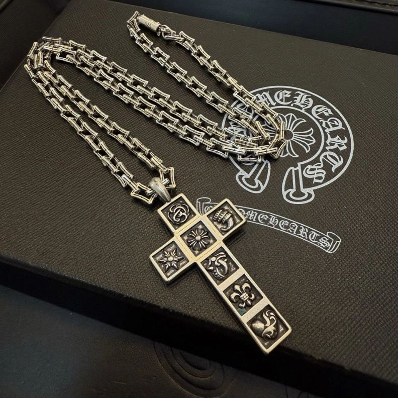Chrxmx Hxxrts Necklaces Bold 297557