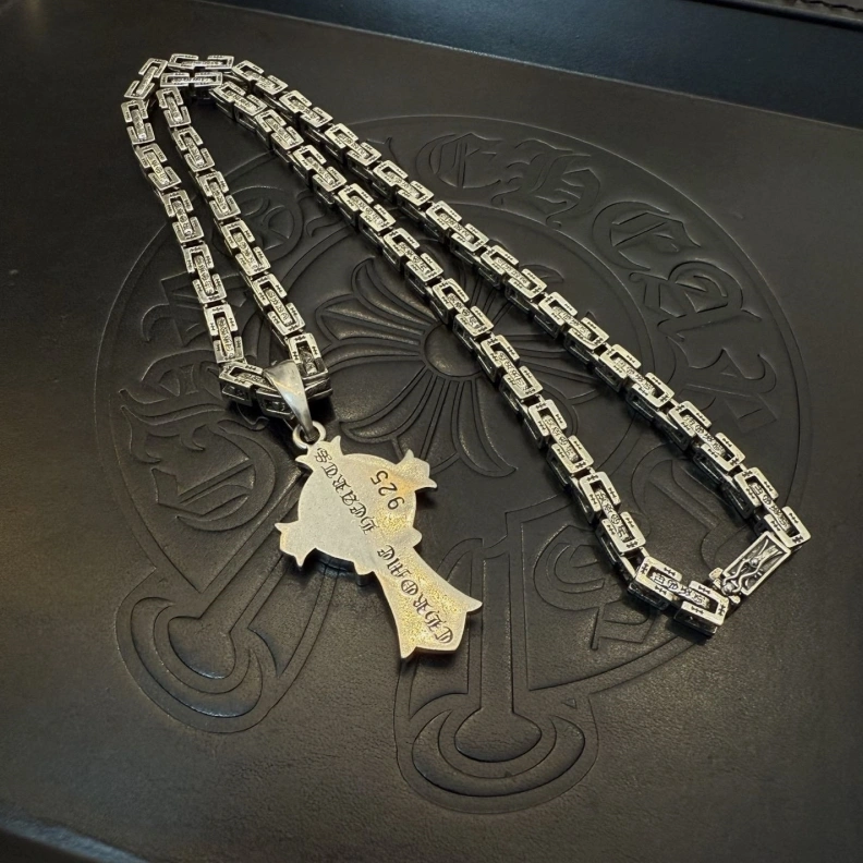 Chrxmx Hxxrts Necklaces Durable 297550