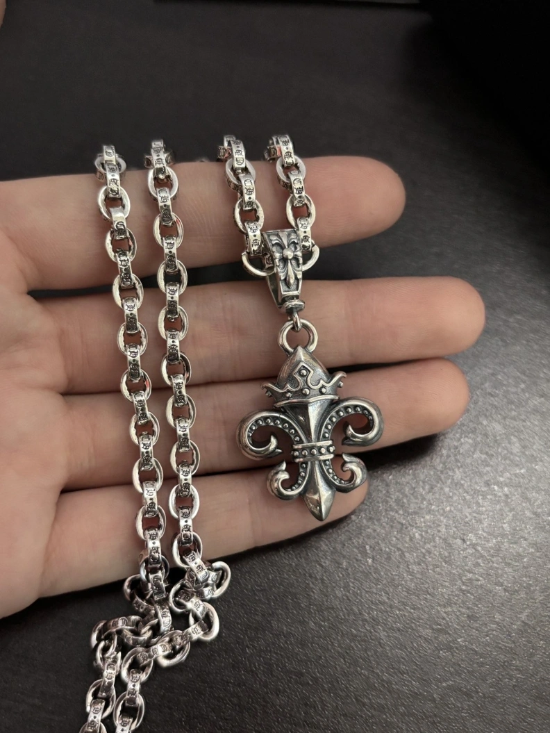 Chrxmx Hxxrts Necklaces Affordable 297549