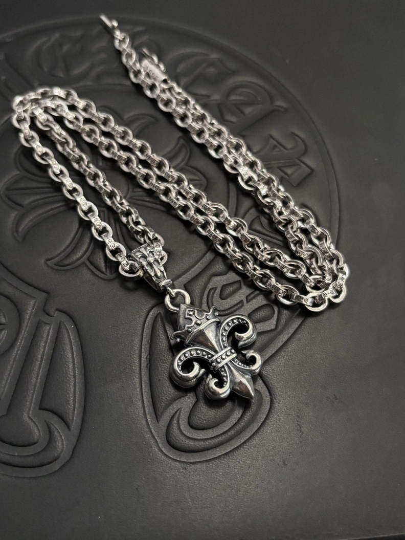 Chrxmx Hxxrts Necklaces Affordable 297549