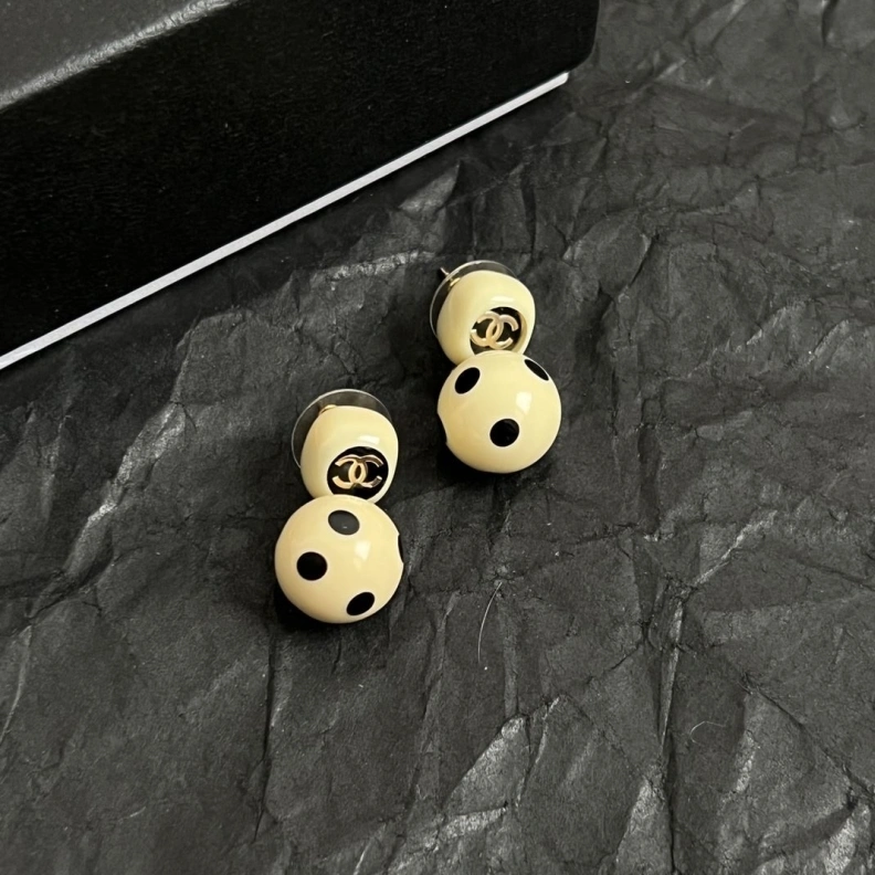 Flexible Chxnxl Earrings 286959
