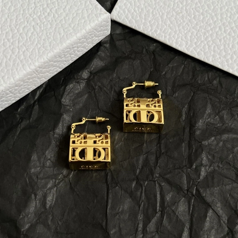 Christian Dxxr Earrings SmartChoice 294412