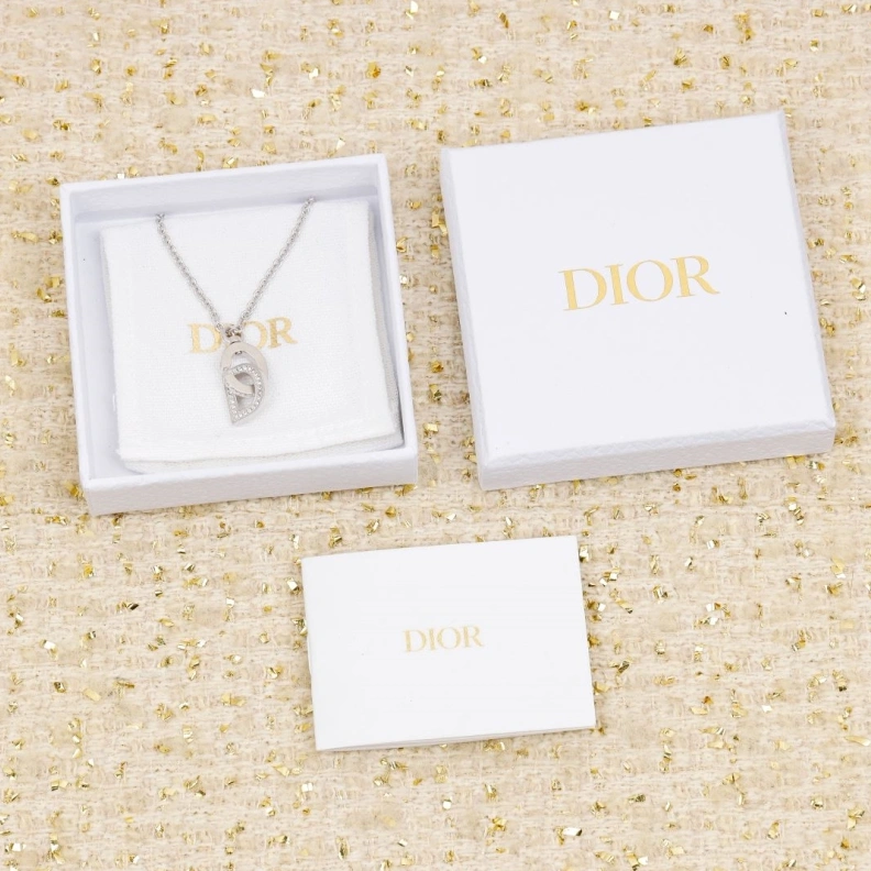 Christian Dxxr Necklaces Resilient 294339