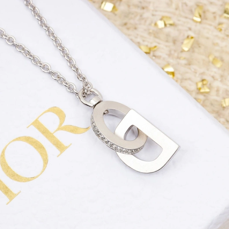 Christian Dxxr Necklaces Resilient 294339