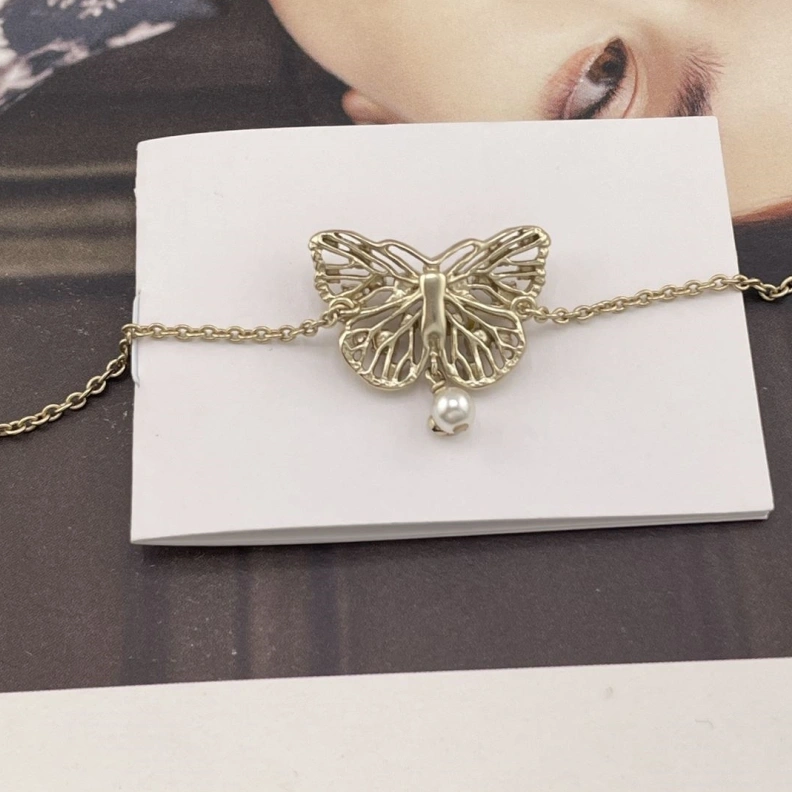 Cozy Christian Dxxr Necklaces 294331
