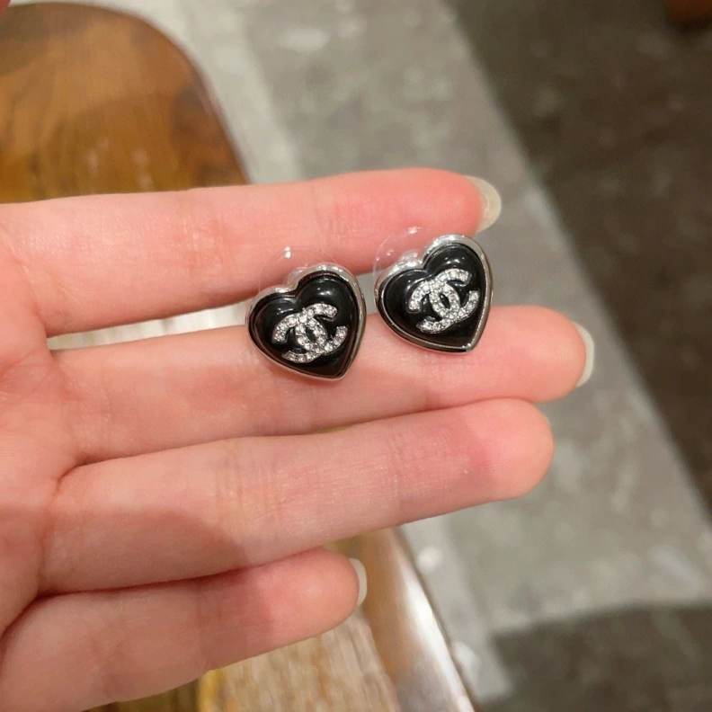 Classic Chxnxl Earrings 286960