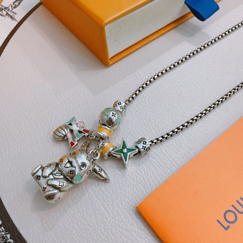 Functional LX Necklaces 309187