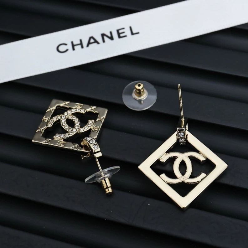 Bright Chxnxl Earrings 286954