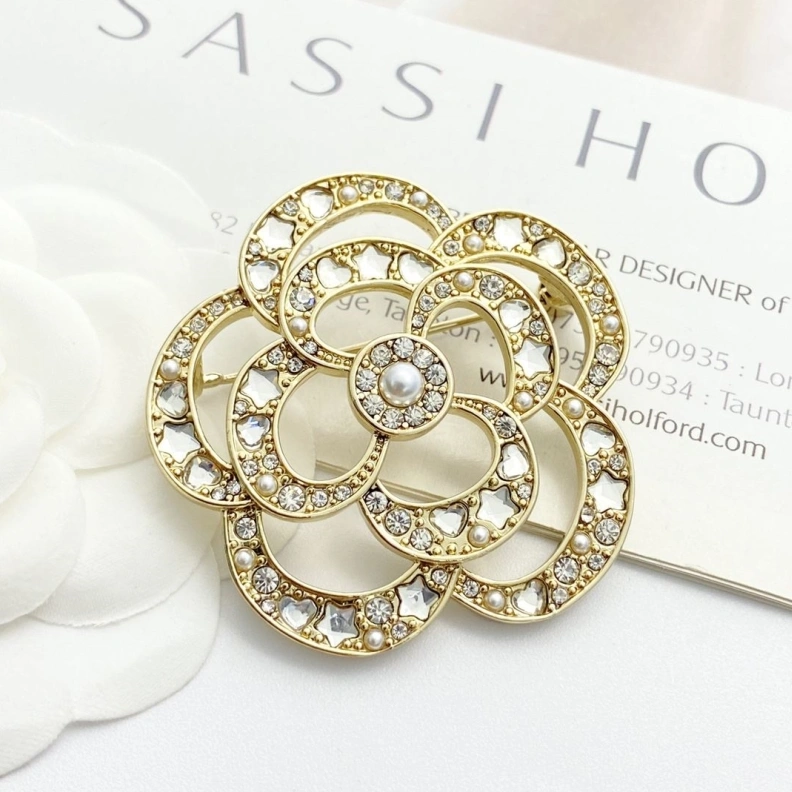Unique Chxnxl Brooches 287724