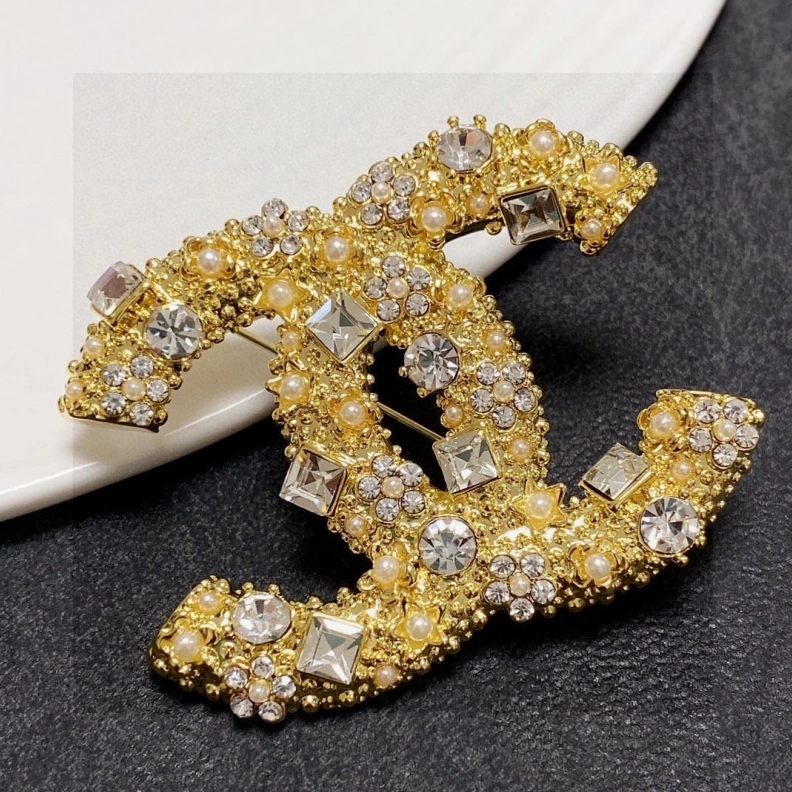 Elegant Chxnxl Brooches 287722
