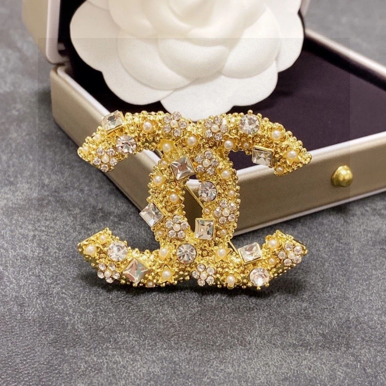 Elegant Chxnxl Brooches 287722