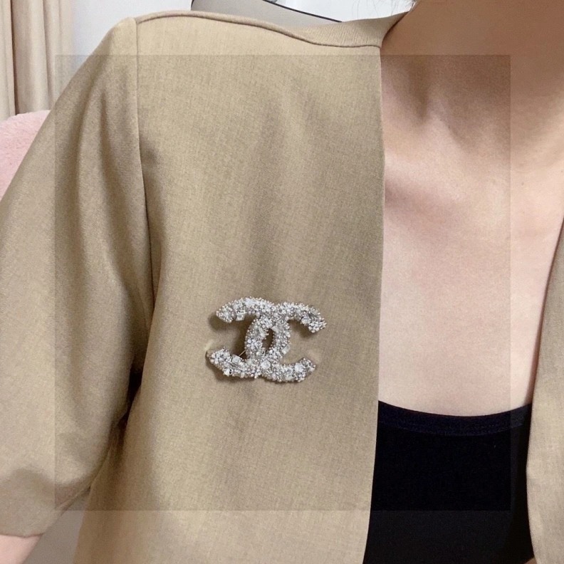 Chxnxl Brooches Bright 287719