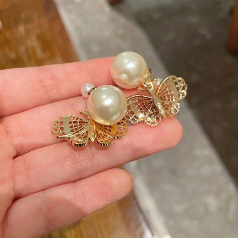BestValue Christian Dxxr Earrings 294427