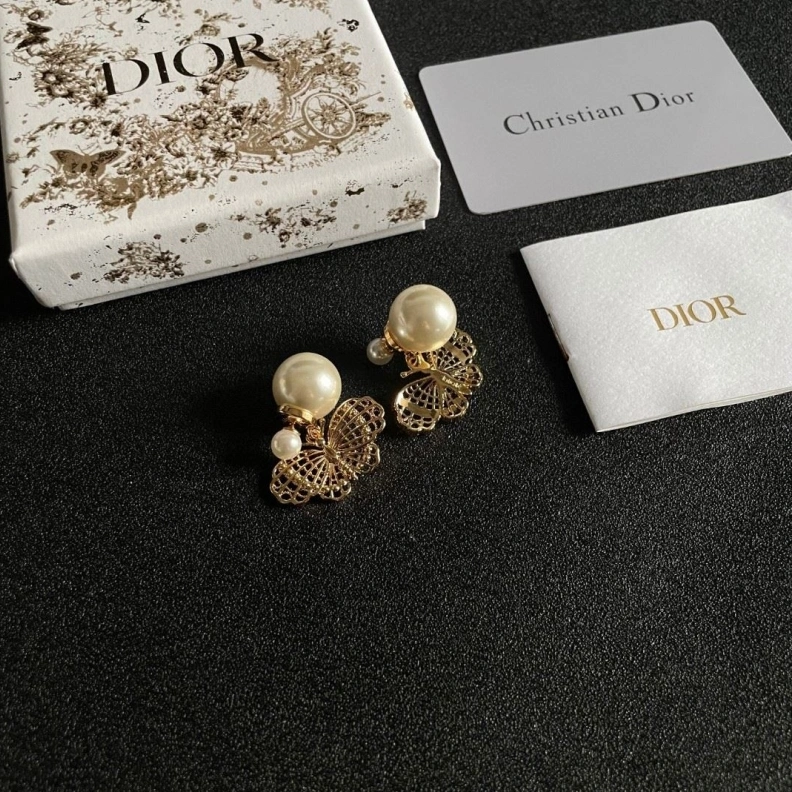 BestValue Christian Dxxr Earrings 294427