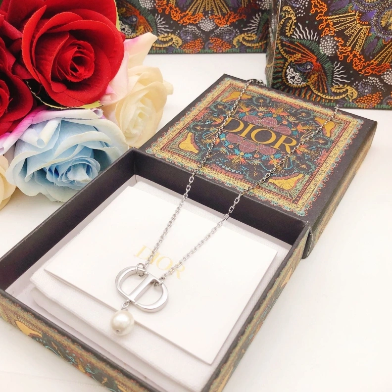 Fashionable Christian Dxxr Necklaces 294128