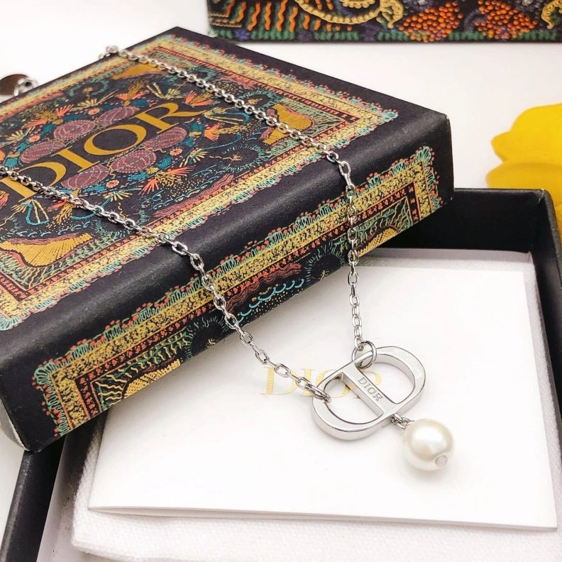 Fashionable Christian Dxxr Necklaces 294128