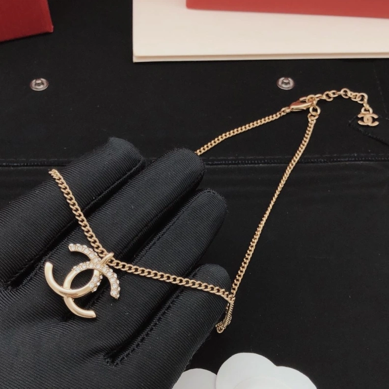 Fashionable Chxnxl Brooches 286430