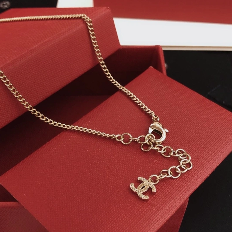 Fashionable Chxnxl Brooches 286430