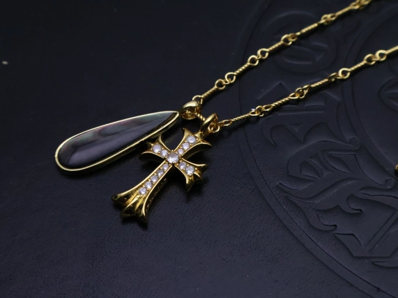 Bold Chrxmx Hxxrts Necklaces 297176