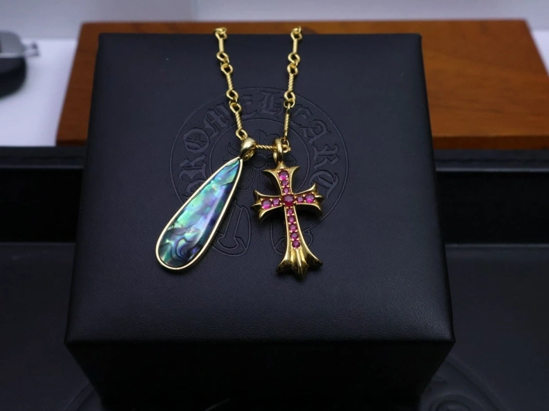 Chrxmx Hxxrts Necklaces Sleek 297177
