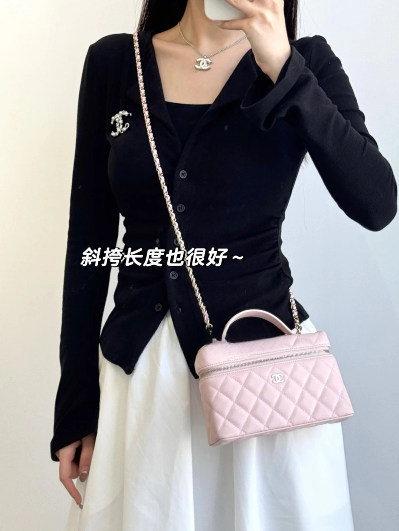 AllSeason Chxnxl Brooches 286439