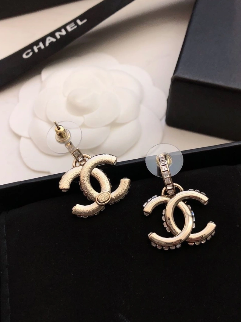 Minimalist Chxnxl Earrings 286284
