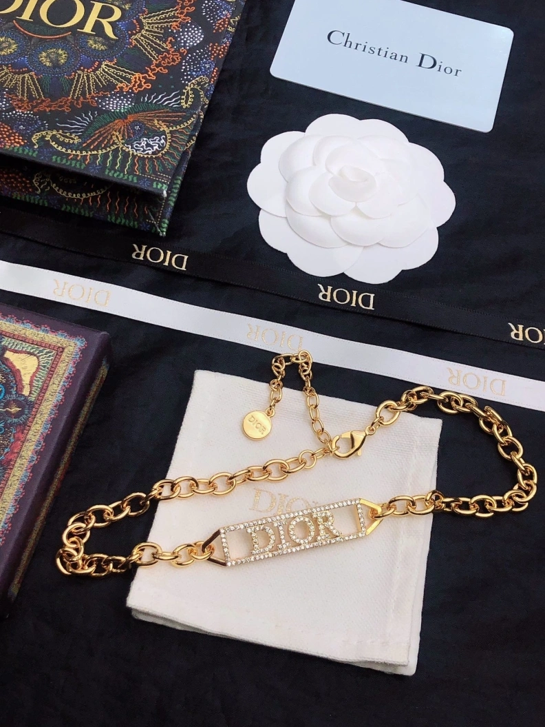 Christian Dxxr Necklaces AllSeason 294122