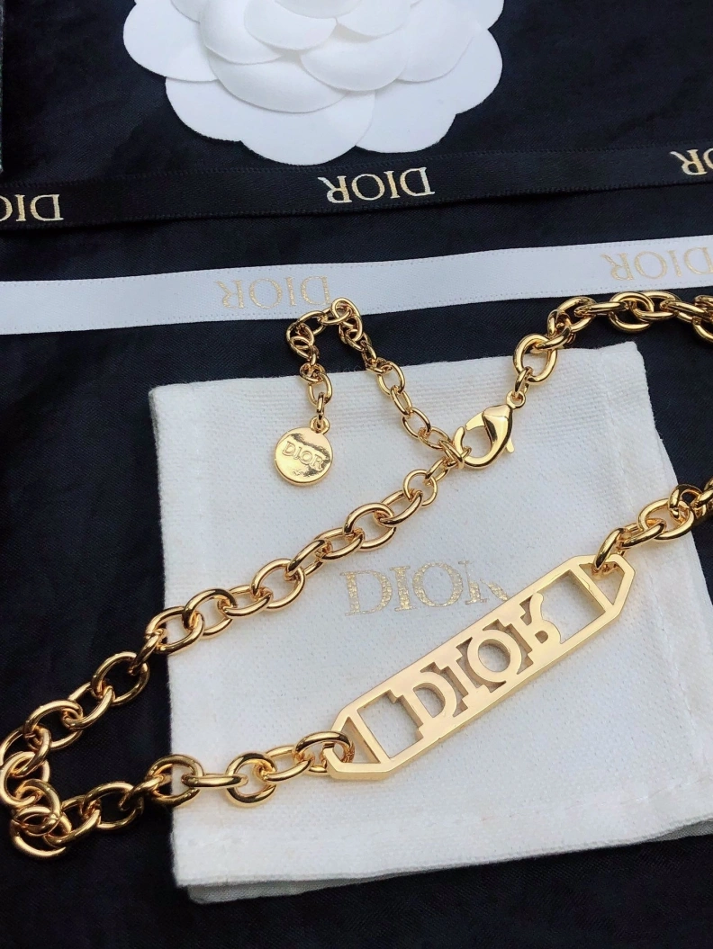 Christian Dxxr Necklaces AllSeason 294122